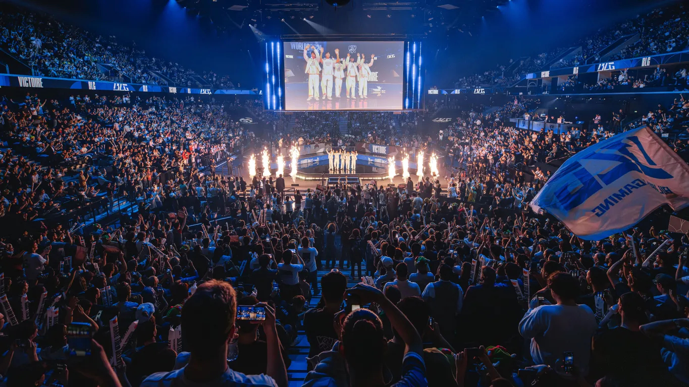 世界亚军战队爆冷跌入冒泡赛，左手赛后直言“兔子打瑞兹要看ID”引热议-3377体育电竞